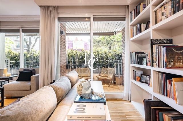 4 bedroom Apartment for sale in Sant Gervasi - Galvany, Barcelona city - € 1,590,000 (Ref: 9833824)