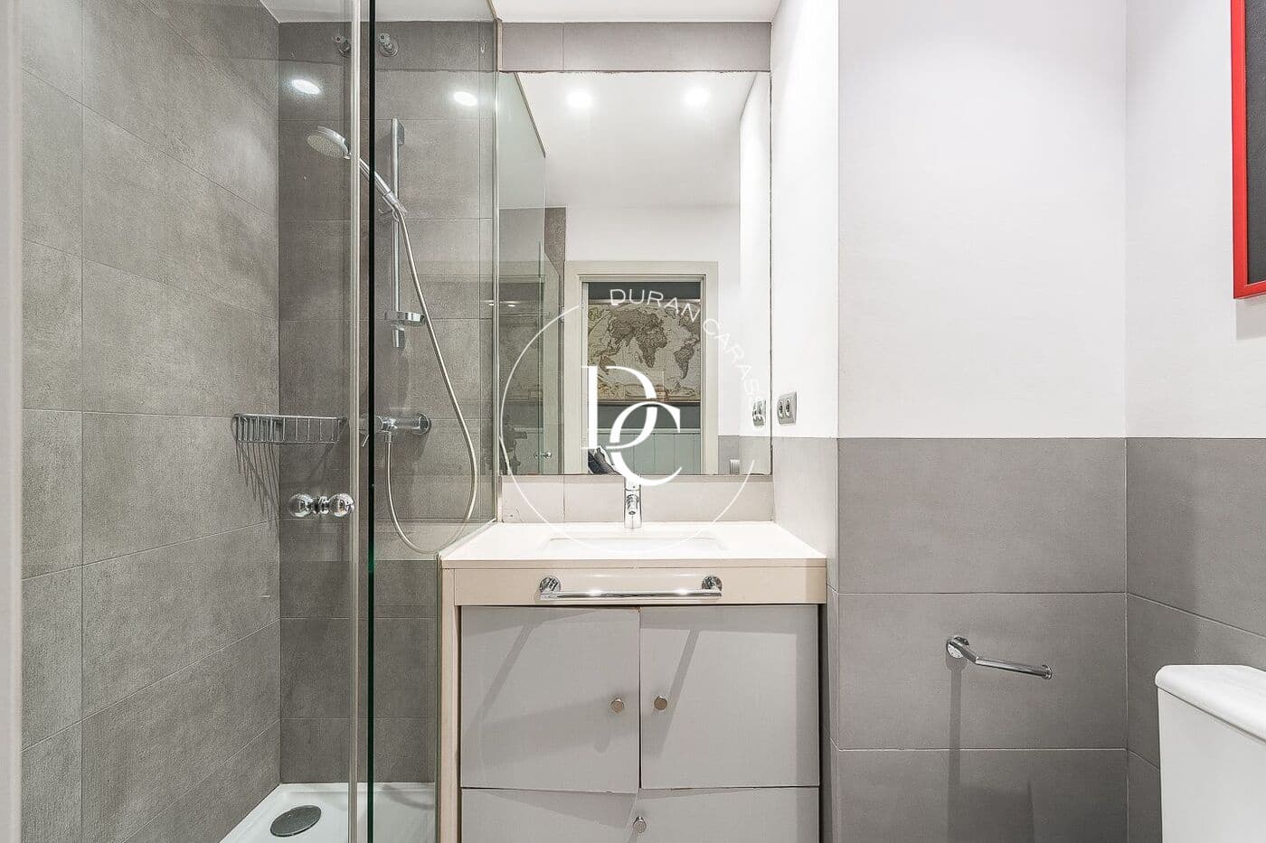 4 bedroom Apartment for sale in Barcelona city - € 1,590,000 (Ref: 9833824)