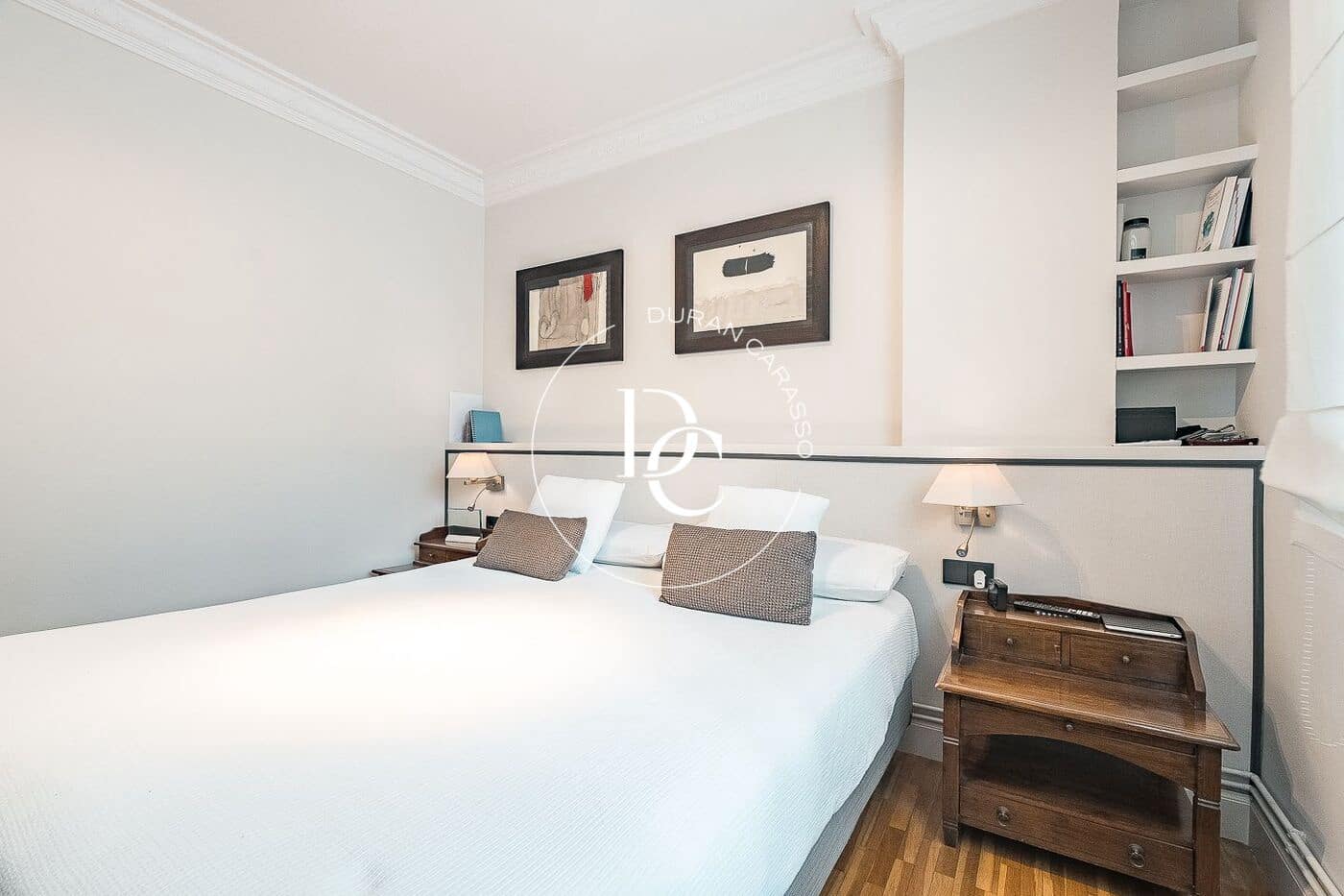 4 bedroom Apartment for sale in Barcelona city - € 1,590,000 (Ref: 9833824)