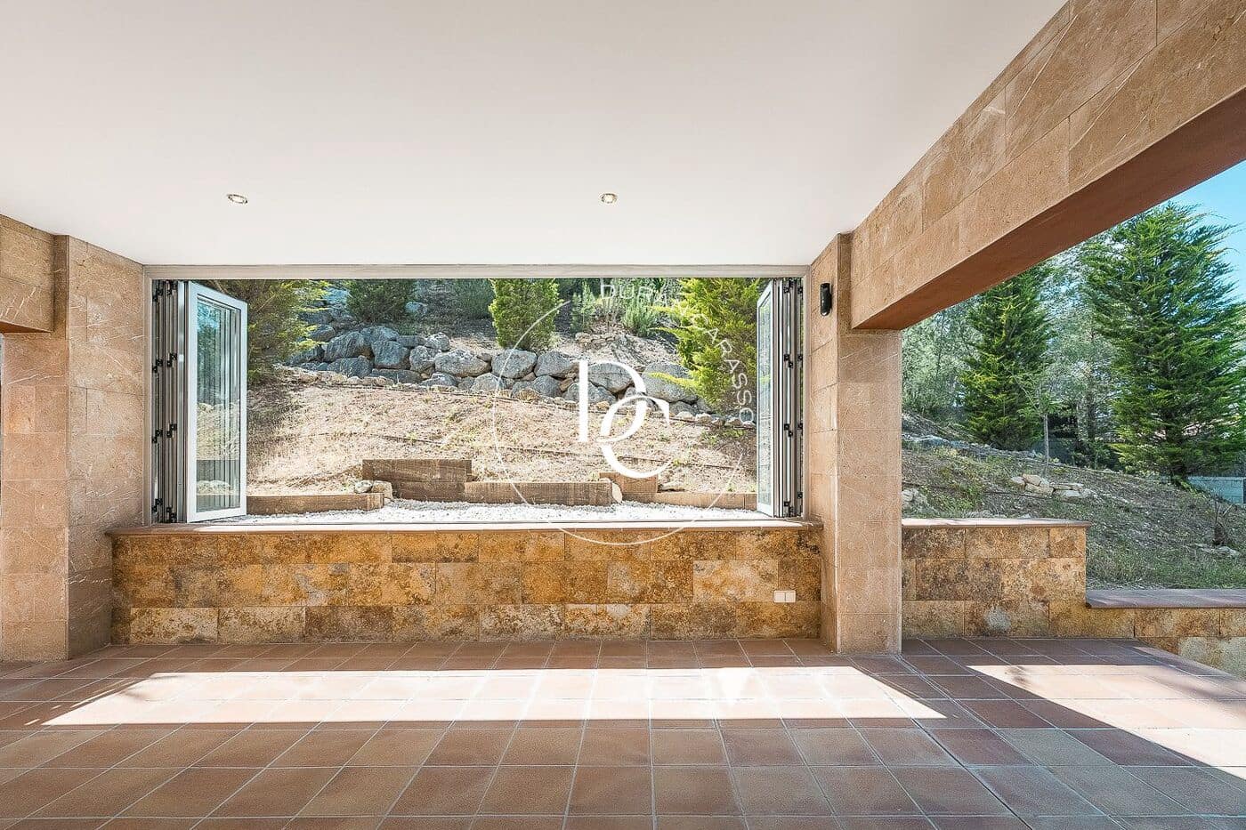 4 bedroom Villa for sale in Olivella - € 750,000 (Ref: 9833825)