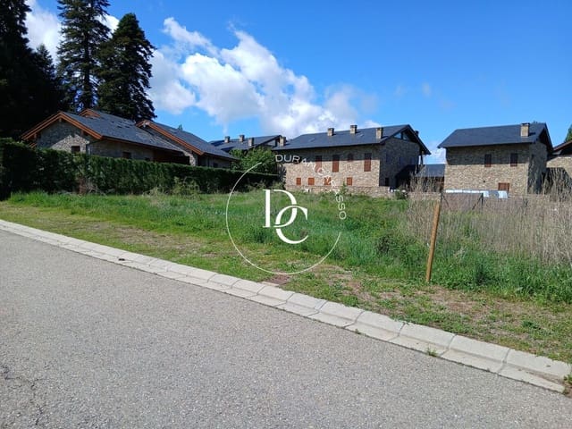 Building Plot for sale in Das - € 450,000 (Ref: 9836701)