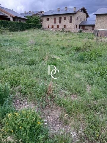 Area Edificabile in vendita in Das - 450.000 € (Rif: 9836701)