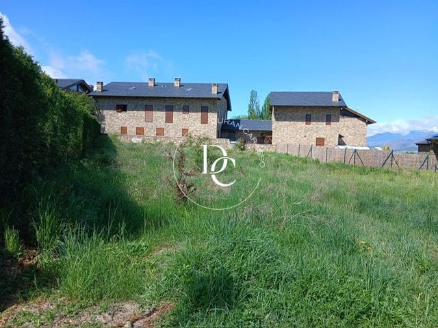 Area Edificabile in vendita in Das - 450.000 € (Rif: 9836701)