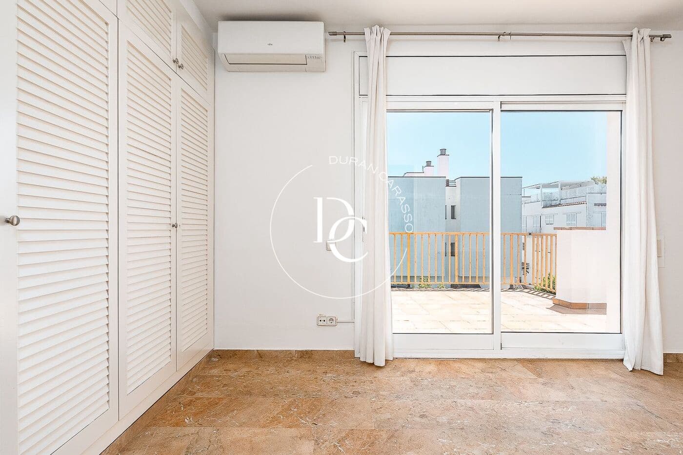 3 bedroom Semi-detached Villa for sale in Sitges - € 1,250,000 (Ref: 9839456)
