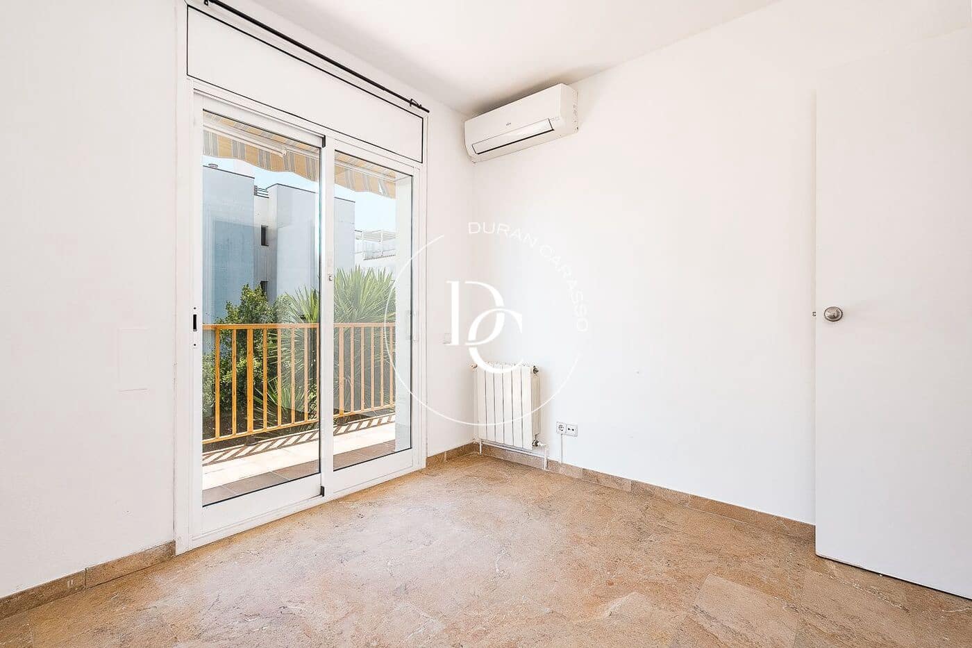 3 bedroom Semi-detached Villa for sale in Sitges - € 1,250,000 (Ref: 9839456)