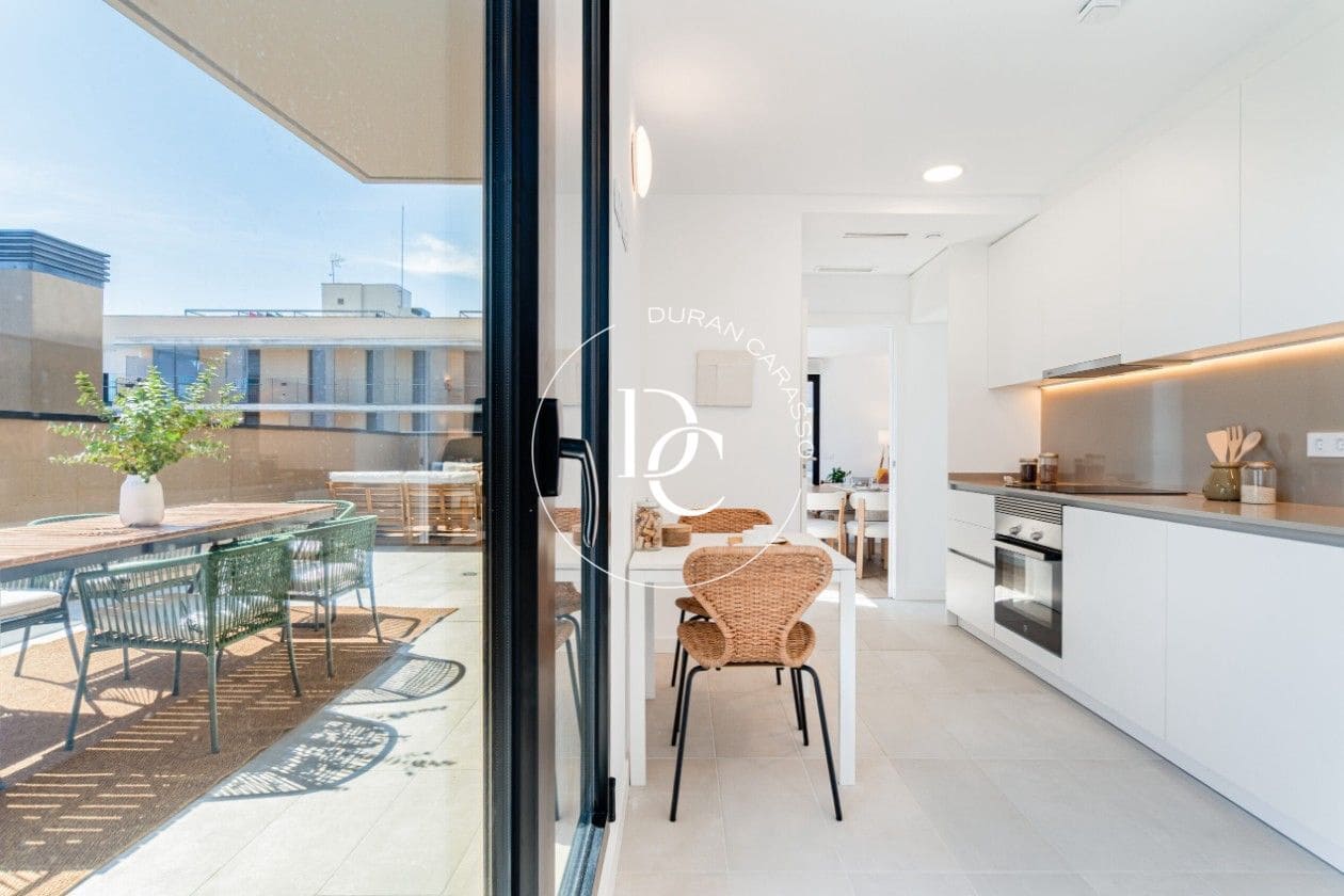 4 chambre Appartement à vendre à Barcelone ville avec piscine - 671 000 € (Ref: 9843672)