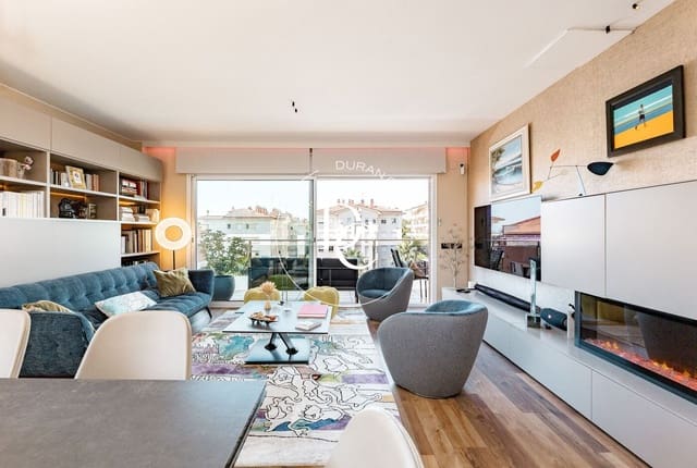 4 soverom Penthouse til salgs i Sitges - € 895 000 (Ref: 9846568)