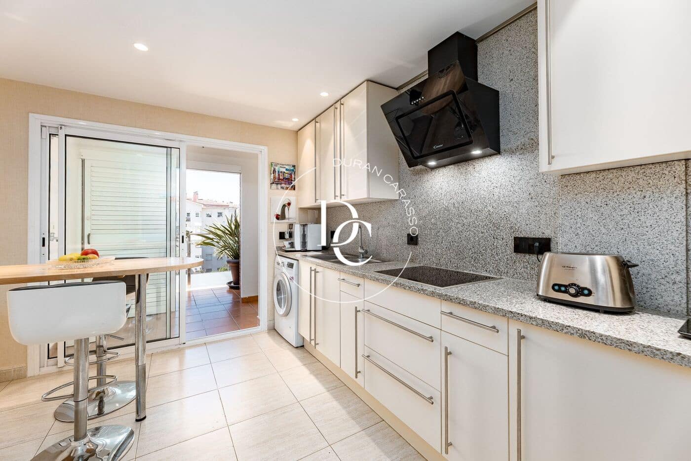 4 bedroom Penthouse for sale in Sitges - € 895,000 (Ref: 9846568)