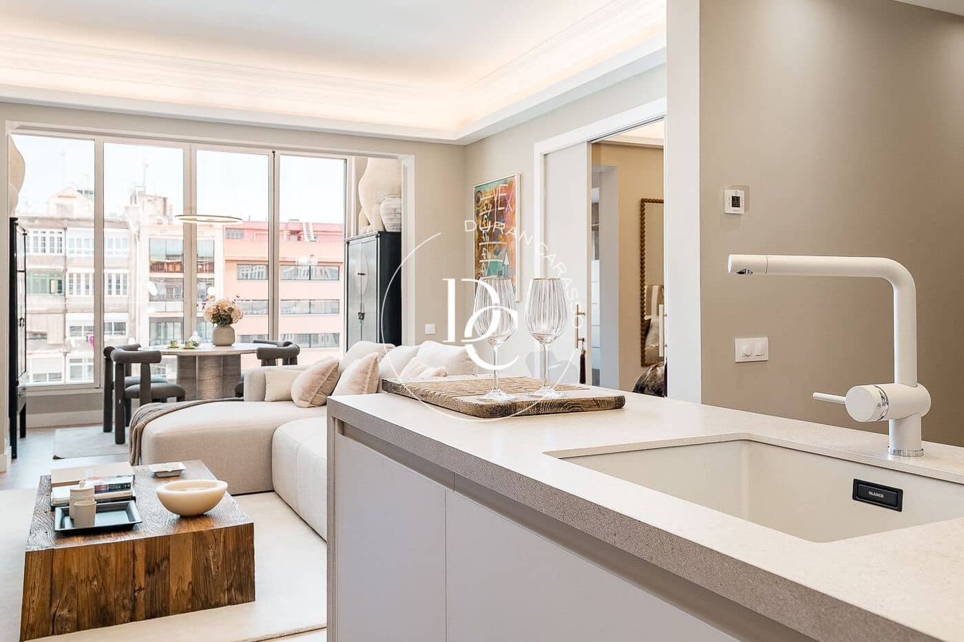 3 soveværelse Lejlighed til salg i Barcelona by - € 960.000 (Ref: 9855613)