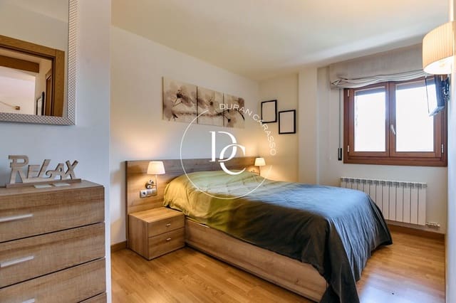 2 chambre Appartement à vendre à Alp - 252 000 € (Ref: 9862009)