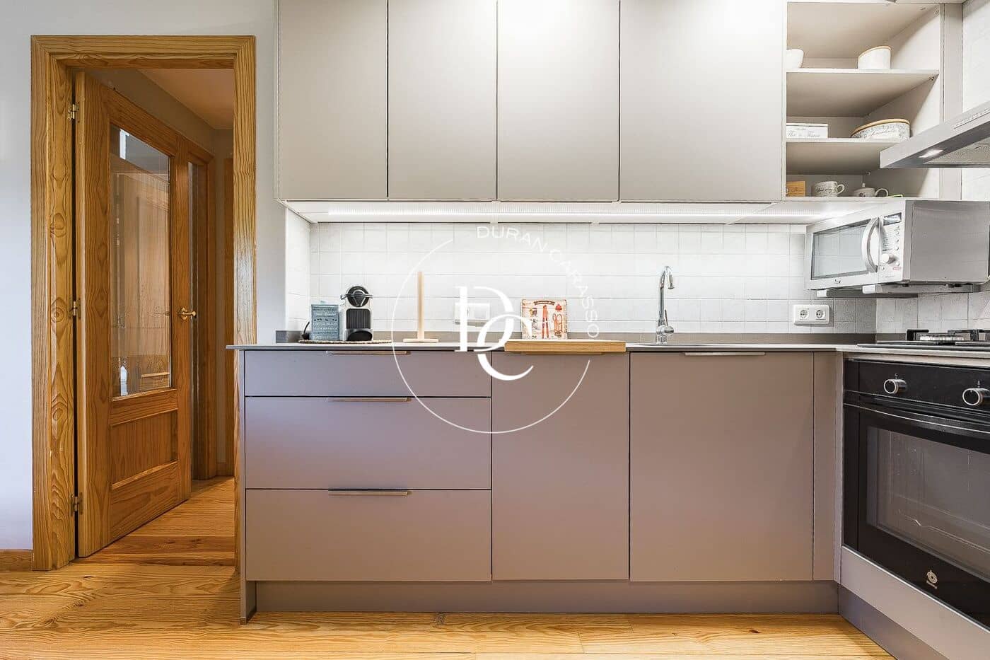 2 bedroom Apartment for rent in Alp with garage - € 1,500 (Ref: 9865355)