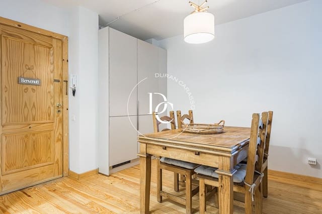 2 bedroom Apartment for rent in Alp with garage - € 1,500 (Ref: 9865355)