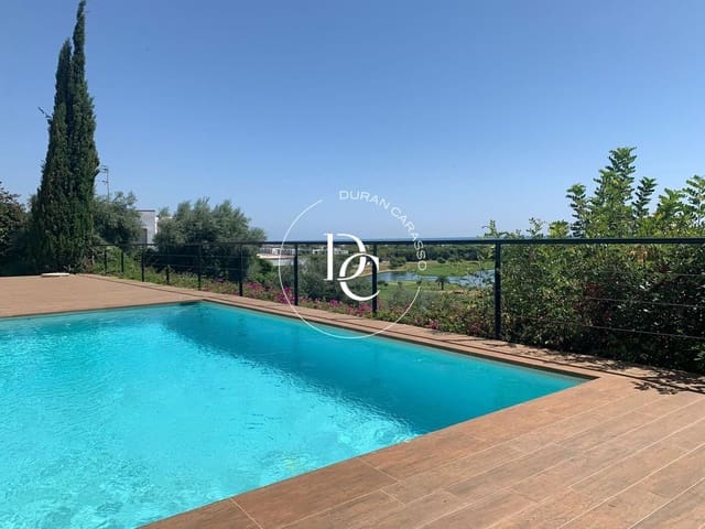 7 bedroom Villa for rent in Sitges with pool garage - € 7,000 (Ref: 9878994)