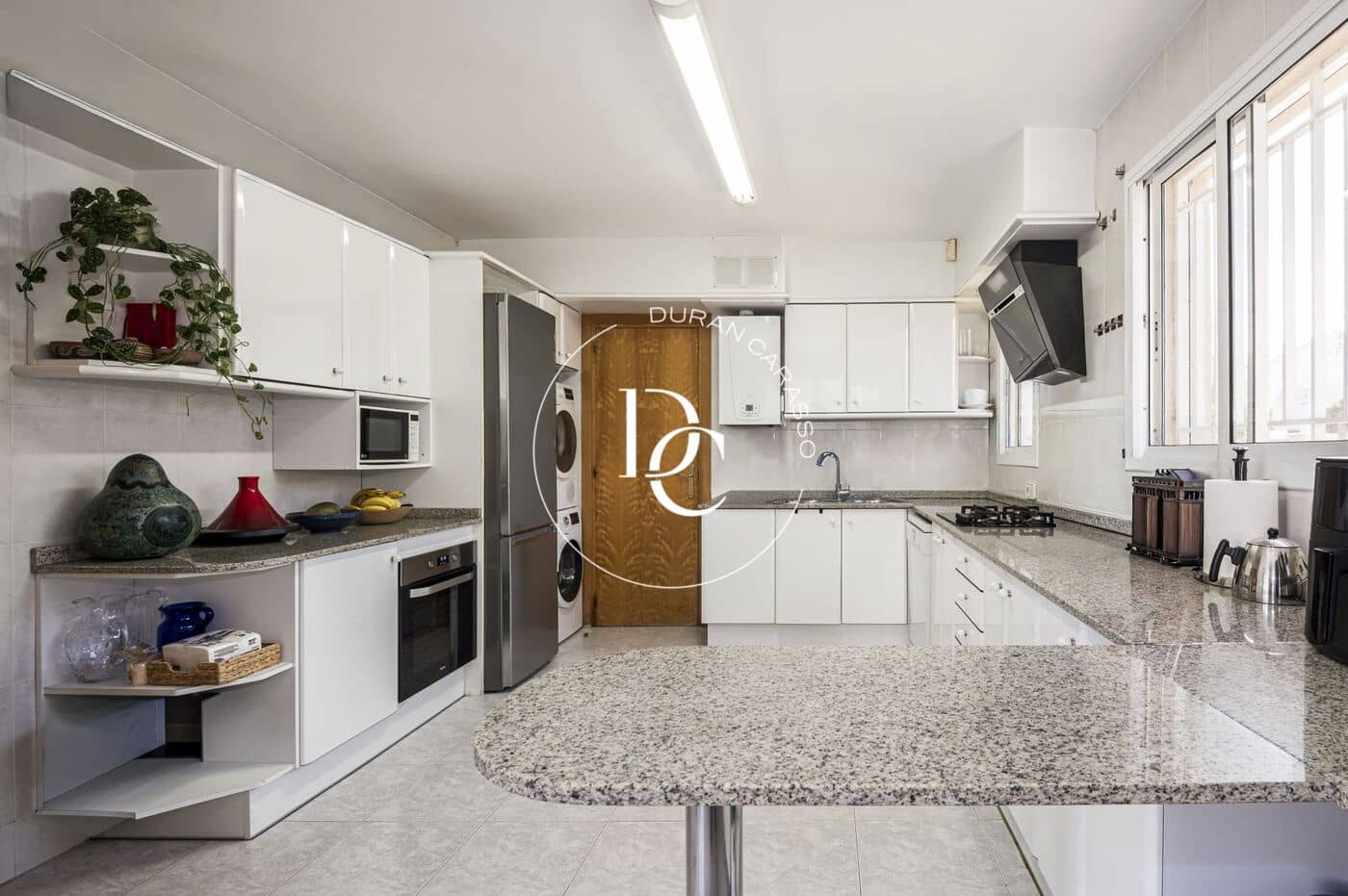 4 Zimmer Villa zu vermieten in Sitges mit Pool Garage - 6.000 € (Ref: 9890530)
