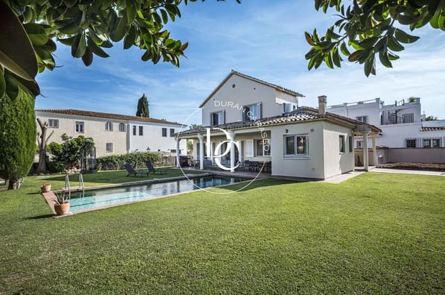 4 Zimmer Villa zu vermieten in Sitges mit Pool Garage - 6.000 € (Ref: 9890530)