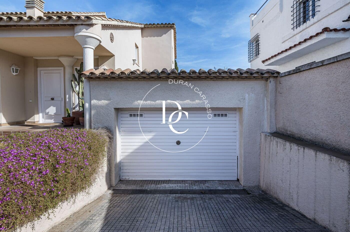 4 Zimmer Villa zu vermieten in Sitges mit Pool Garage - 6.000 € (Ref: 9890530)