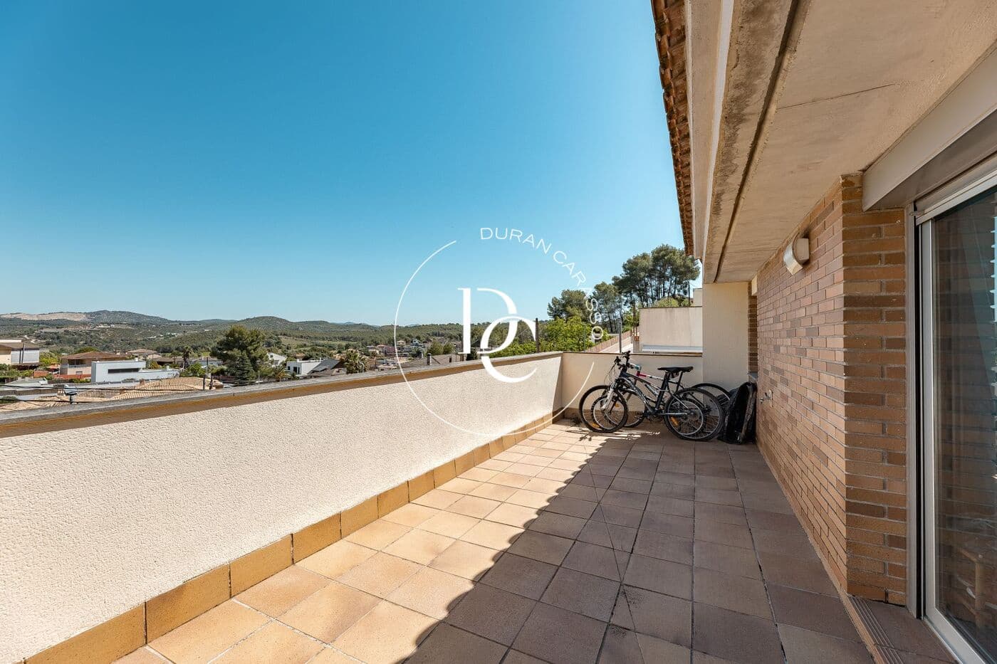5 bedroom Villa for sale in Canyelles - € 468,000 (Ref: 9896880)