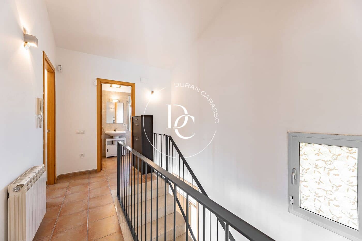 5 bedroom Villa for sale in Canyelles - € 468,000 (Ref: 9896880)