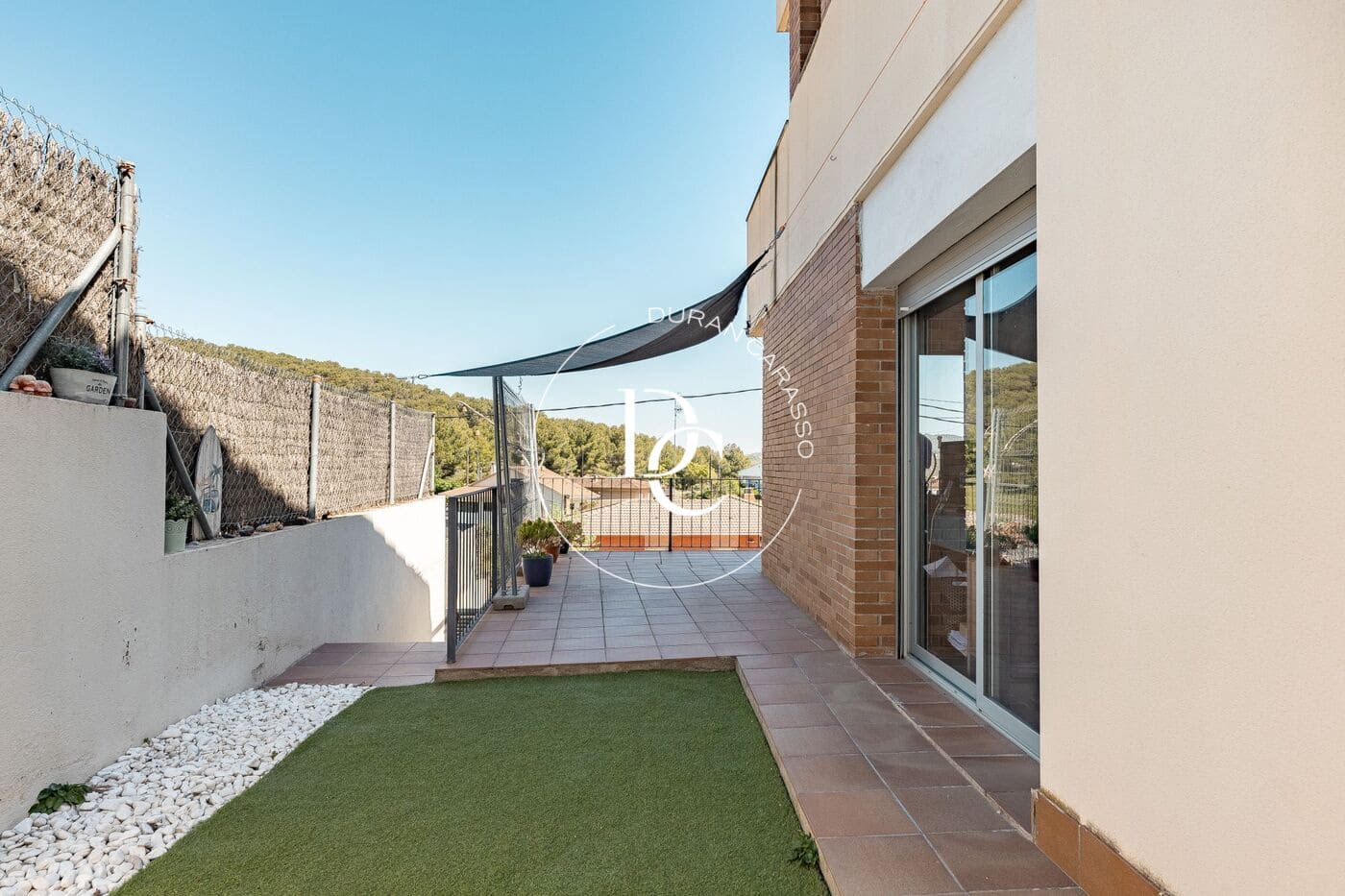 5 bedroom Villa for sale in Canyelles - € 468,000 (Ref: 9896880)