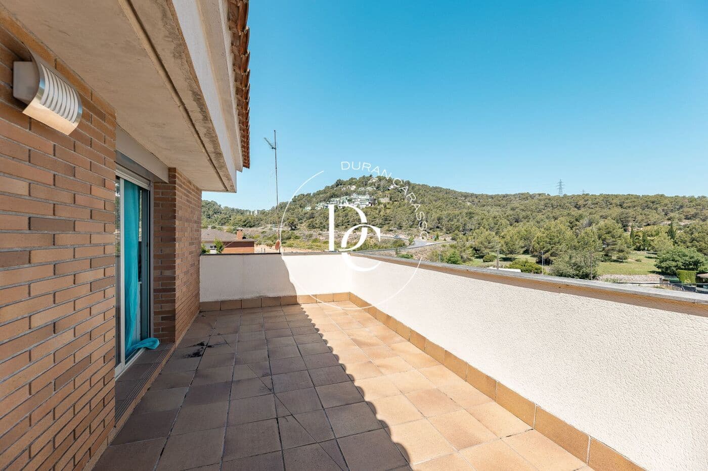 5 bedroom Villa for sale in Canyelles - € 468,000 (Ref: 9896880)
