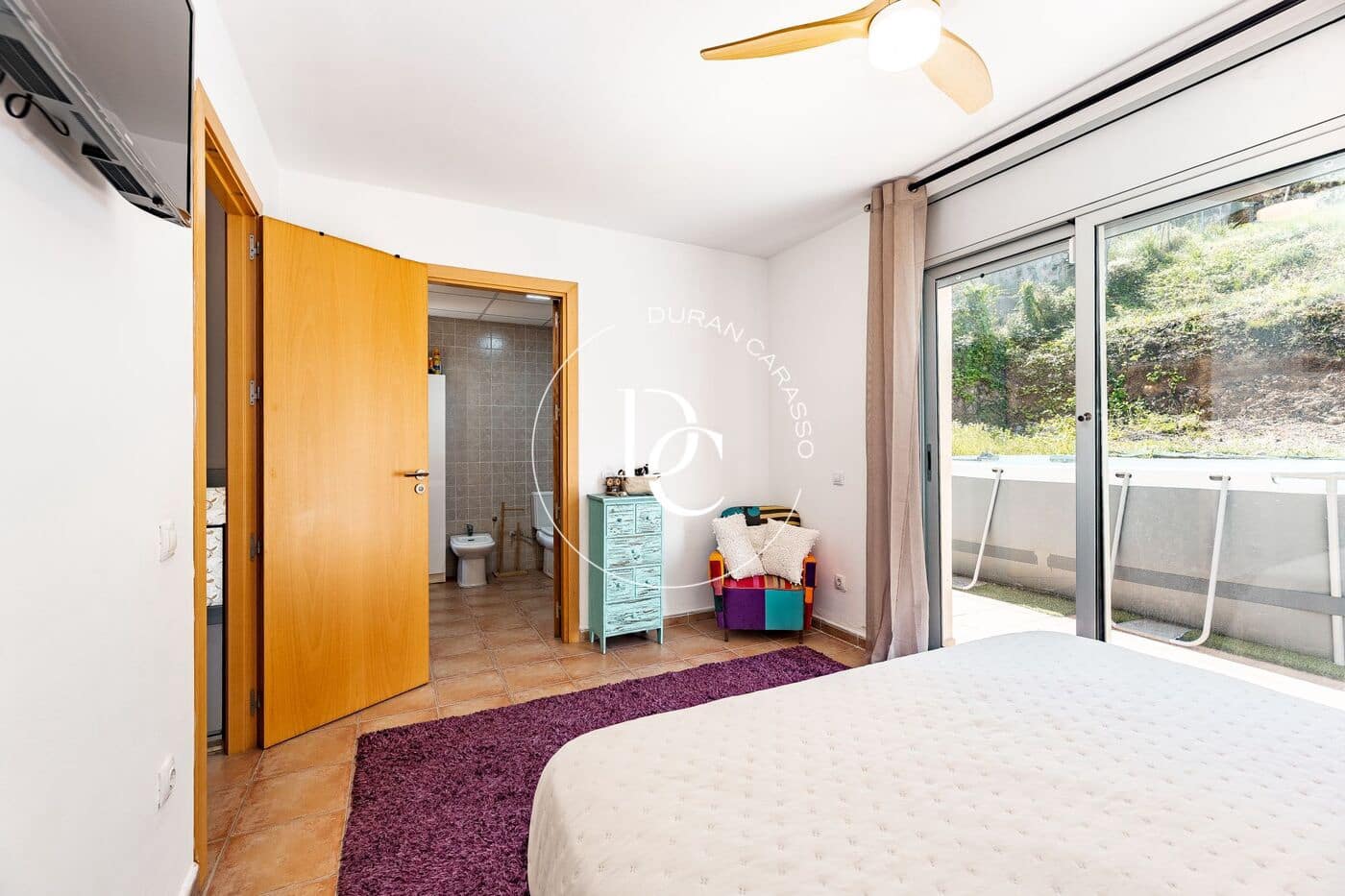 5 bedroom Villa for sale in Canyelles - € 468,000 (Ref: 9896880)
