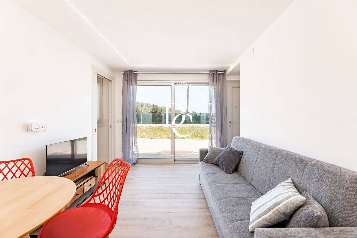 5 bedroom Villa for sale in Canyelles - € 468,000 (Ref: 9896880)
