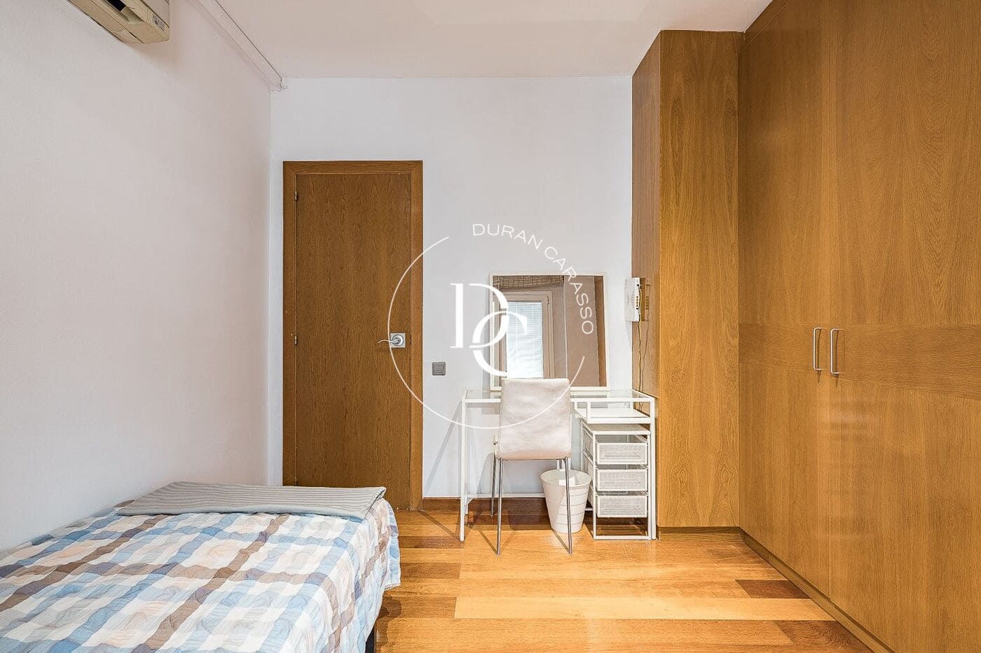 4 soveværelse Lejlighed til salg i Barcelona by - € 788.000 (Ref: 9899412)