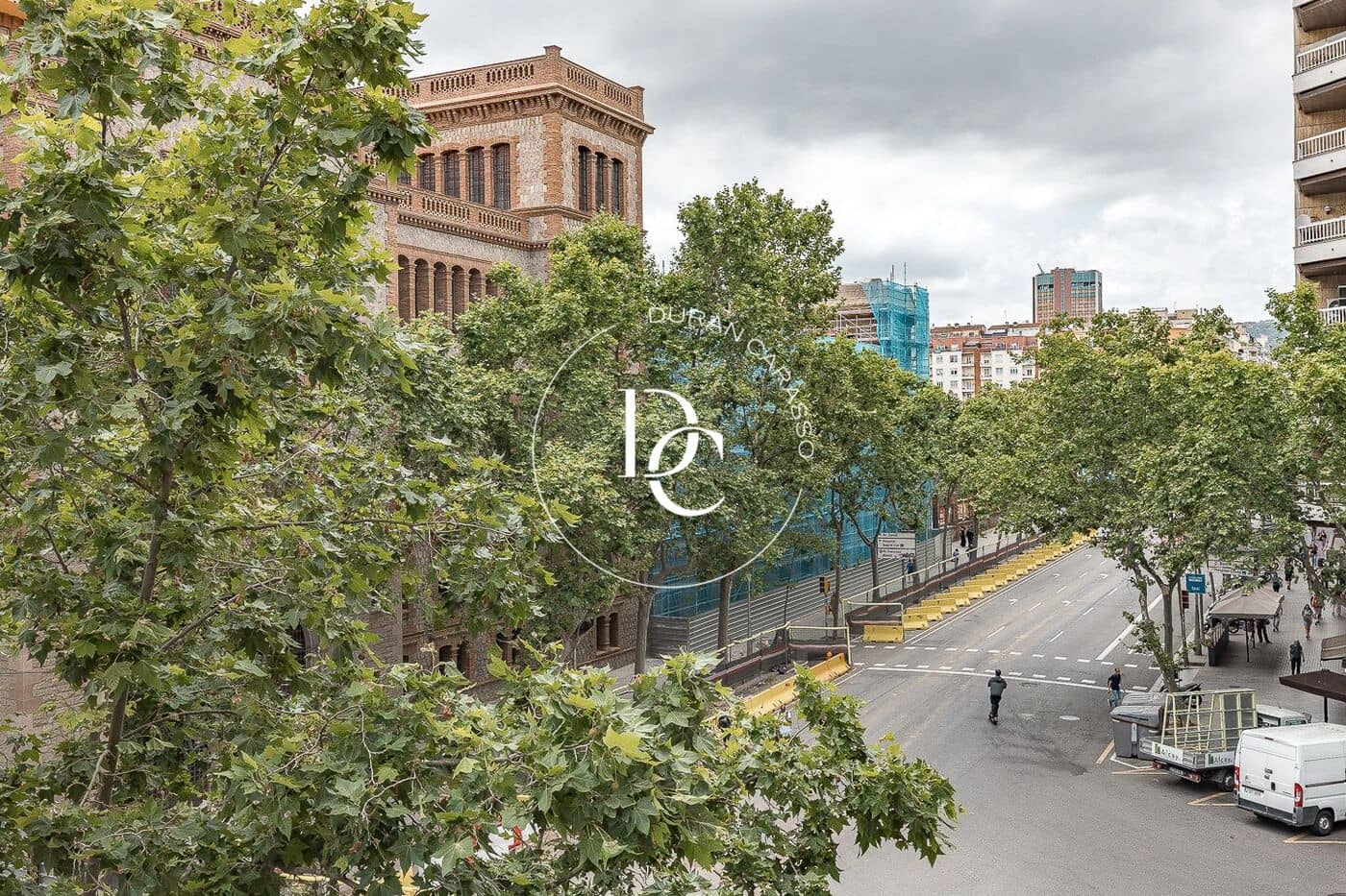 4 soveværelse Lejlighed til salg i Barcelona by - € 788.000 (Ref: 9899412)