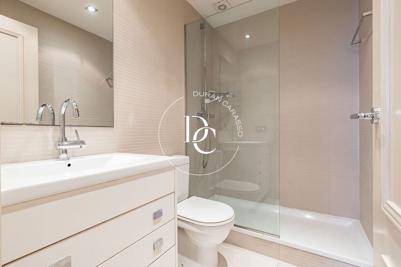 5 quarto Apartamento para venda em Barcelona cidade - 2 400 000 € (Ref: 9899413)