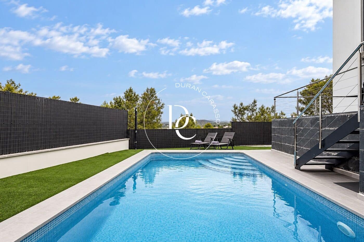 3 bedroom Villa for sale in Canyelles with pool garage - € 635,000 (Ref: 9904661)