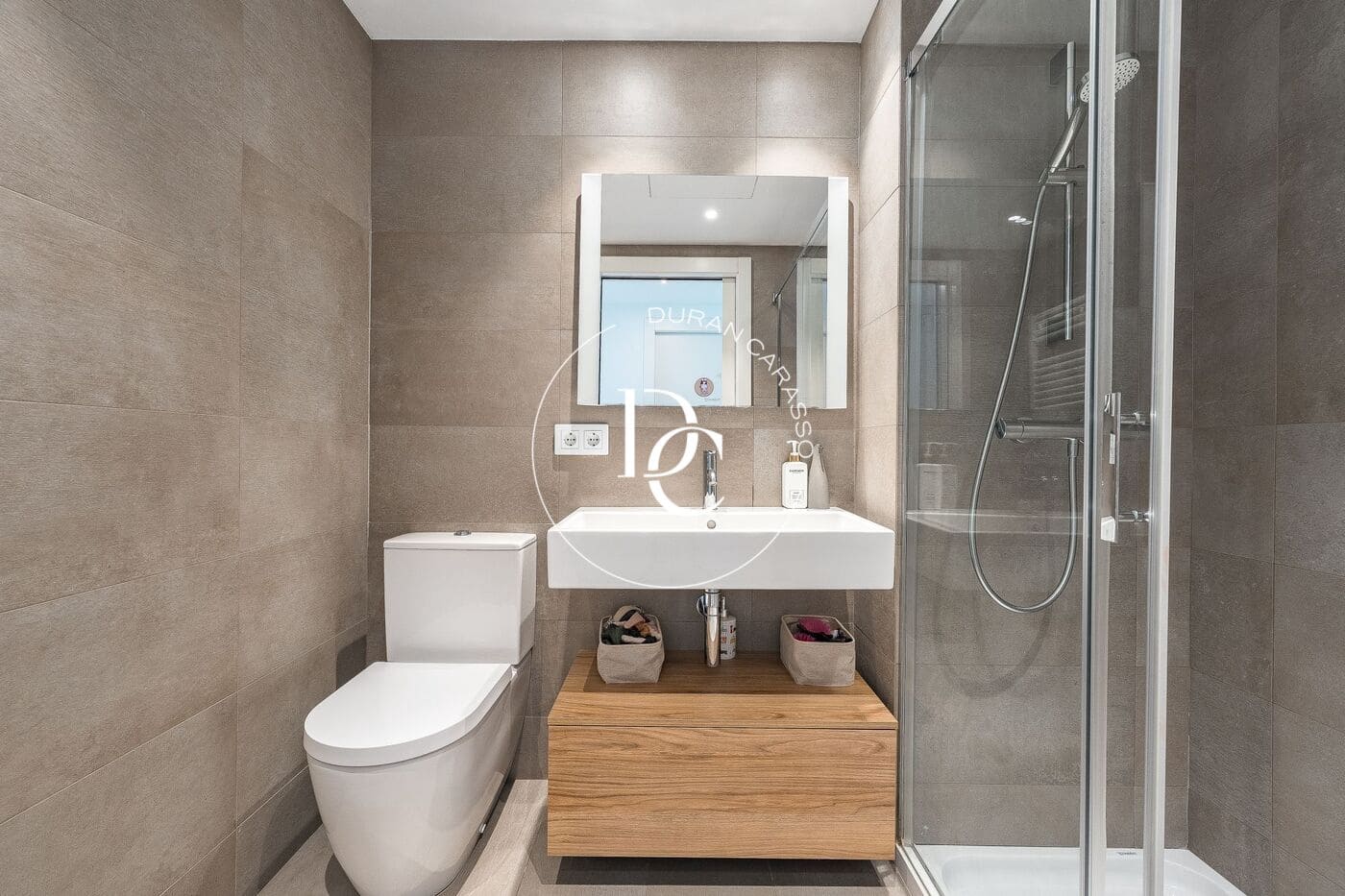 3 Zimmer Apartment zu verkaufen in Sitges mit Pool - 975.000 € (Ref: 9907031)