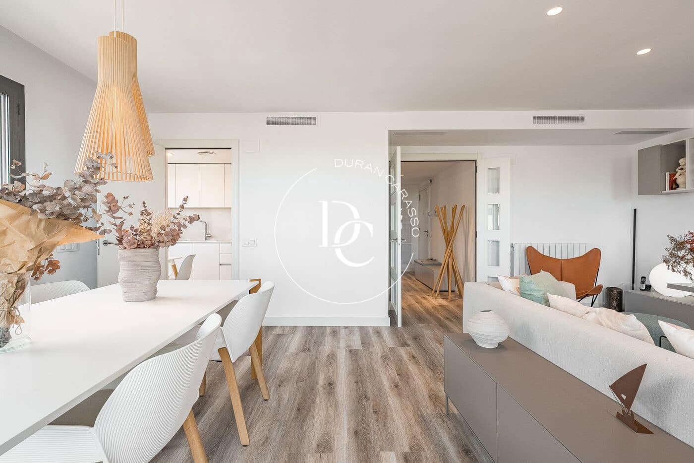 3 Zimmer Apartment zu verkaufen in Sitges mit Pool - 975.000 € (Ref: 9907031)