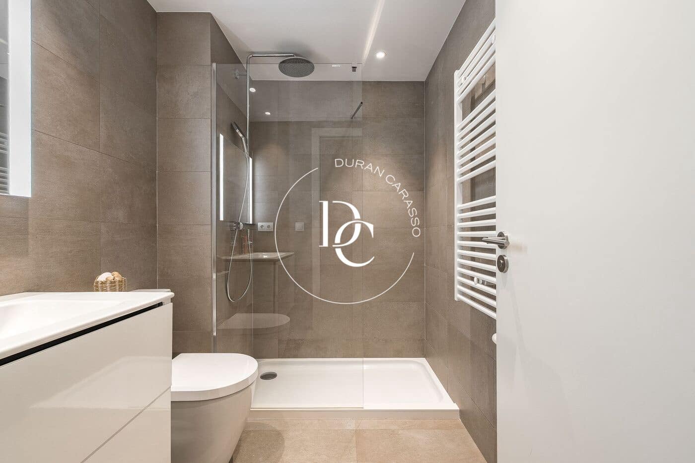 3 Zimmer Apartment zu verkaufen in Sitges mit Pool - 975.000 € (Ref: 9907031)