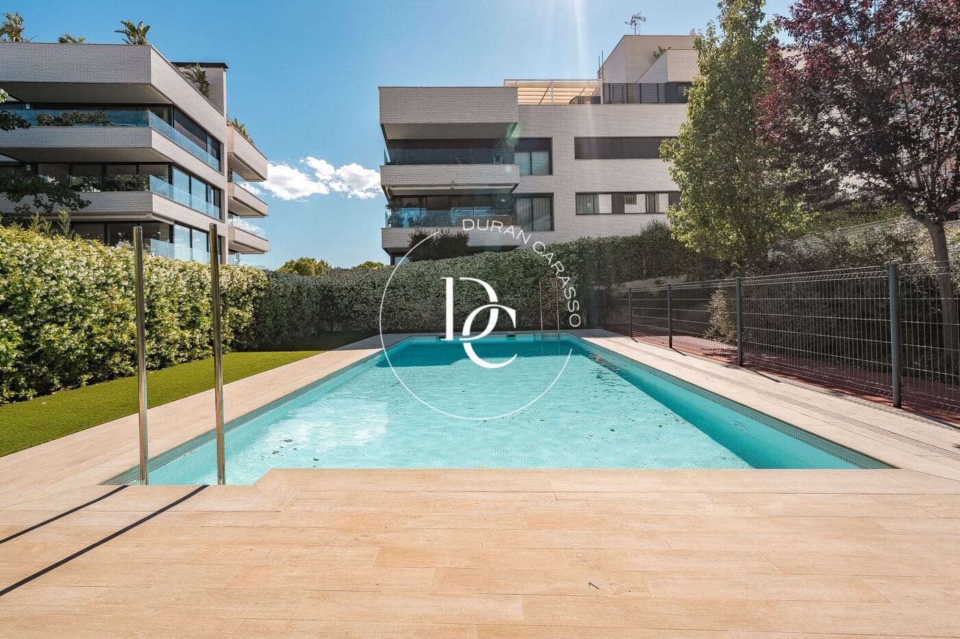 3 Zimmer Apartment zu verkaufen in Sitges mit Pool - 975.000 € (Ref: 9907031)