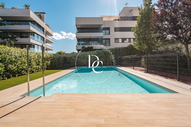 3 Zimmer Apartment zu verkaufen in Sitges mit Pool - 975.000 € (Ref: 9907031)