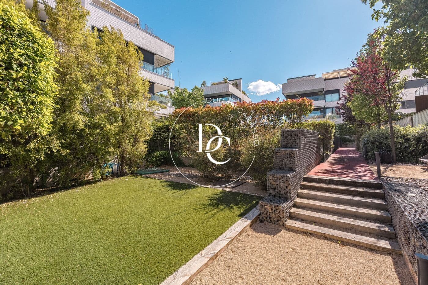 3 Zimmer Apartment zu verkaufen in Sitges mit Pool - 975.000 € (Ref: 9907031)