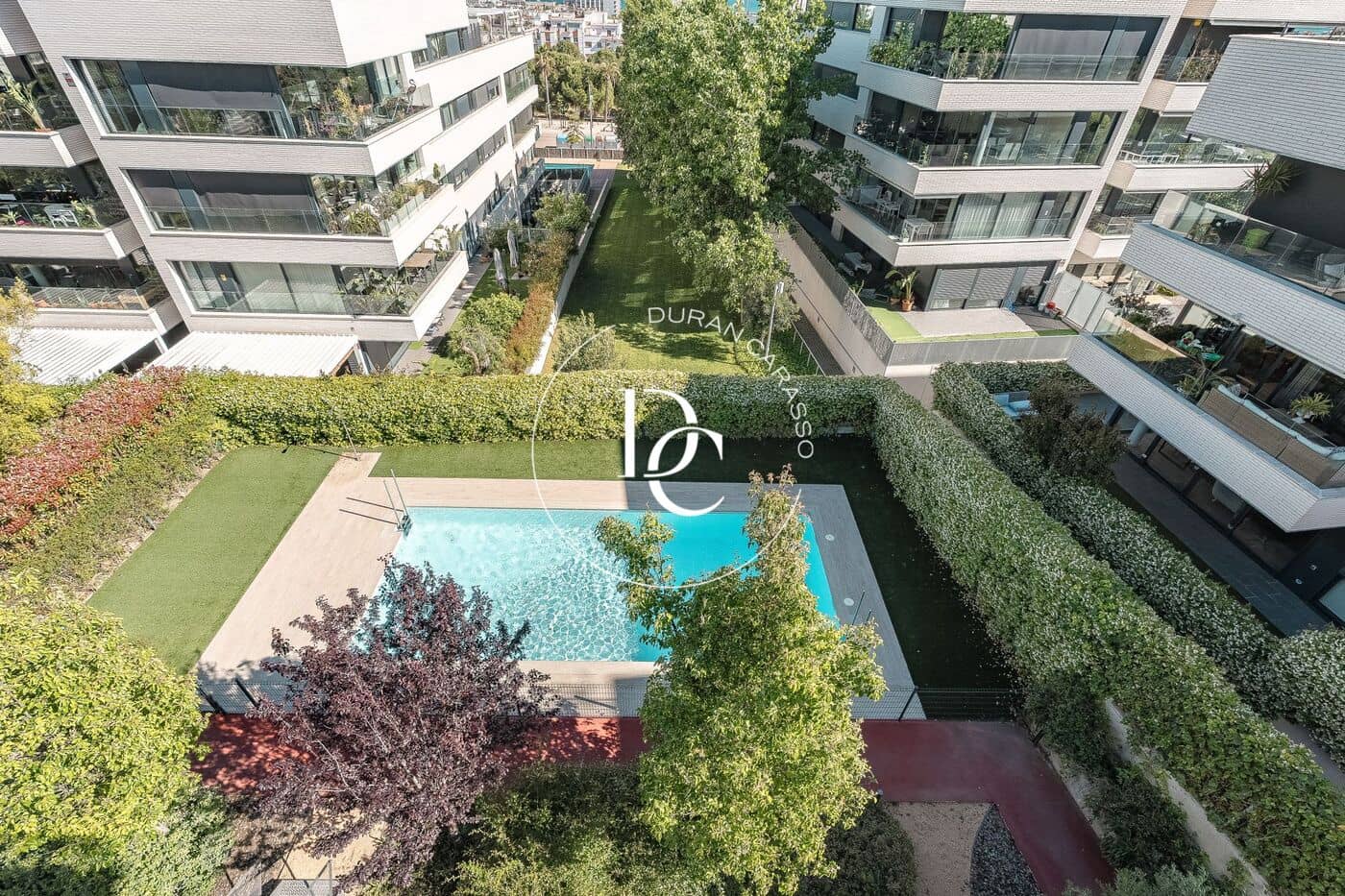 3 Zimmer Apartment zu verkaufen in Sitges mit Pool - 975.000 € (Ref: 9907031)