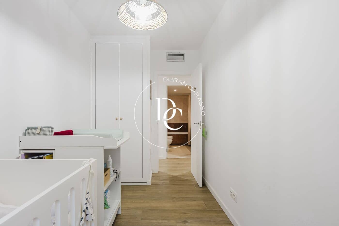 4 bedroom Apartment for rent in Sitges with pool garage - € 2,500 (Ref: 9907032)