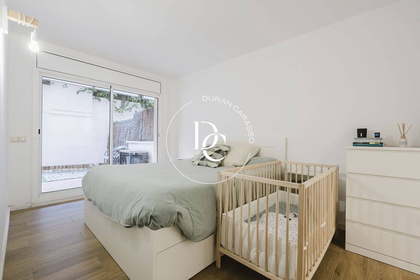 4 bedroom Apartment for rent in Sitges with pool garage - € 2,500 (Ref: 9907032)