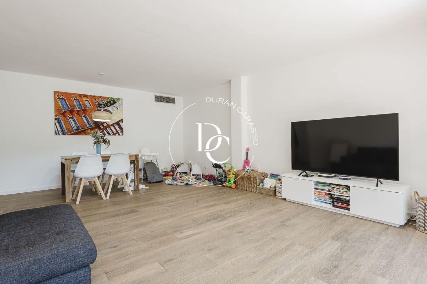 4 bedroom Apartment for rent in Sitges with pool garage - € 2,500 (Ref: 9907032)