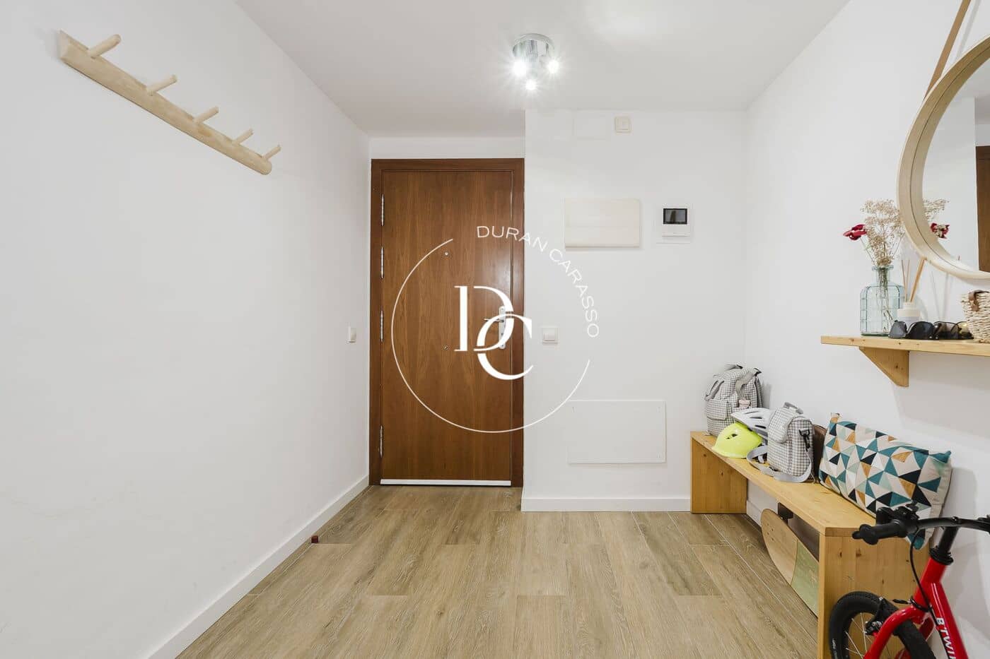 4 bedroom Apartment for rent in Sitges with pool garage - € 2,500 (Ref: 9907032)
