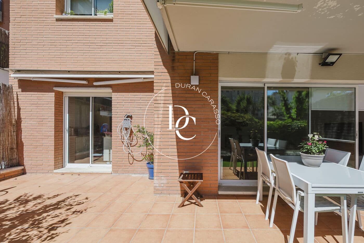 4 bedroom Apartment for rent in Sitges with pool garage - € 2,500 (Ref: 9907032)