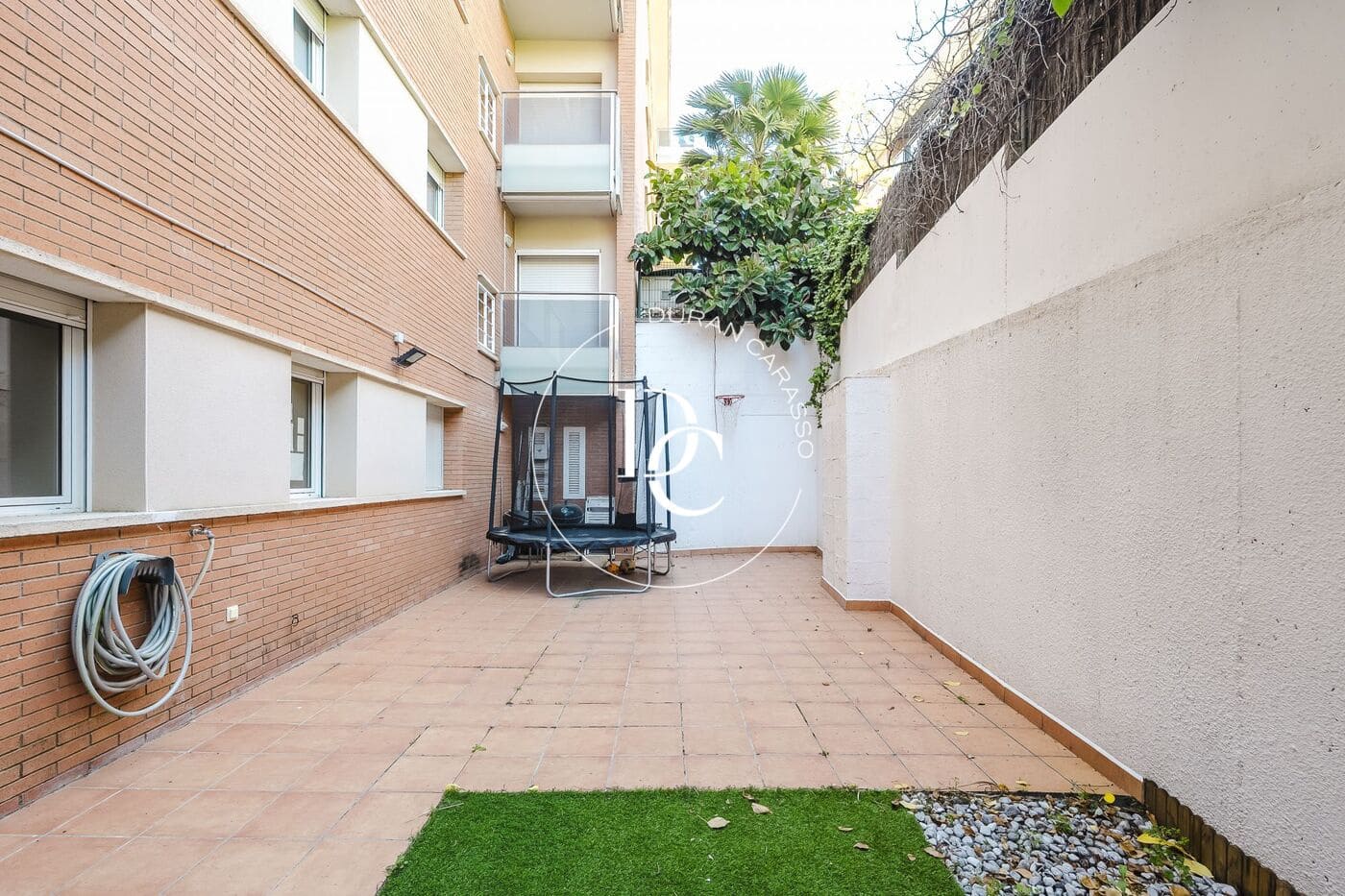 4 bedroom Apartment for rent in Sitges with pool garage - € 2,500 (Ref: 9907032)