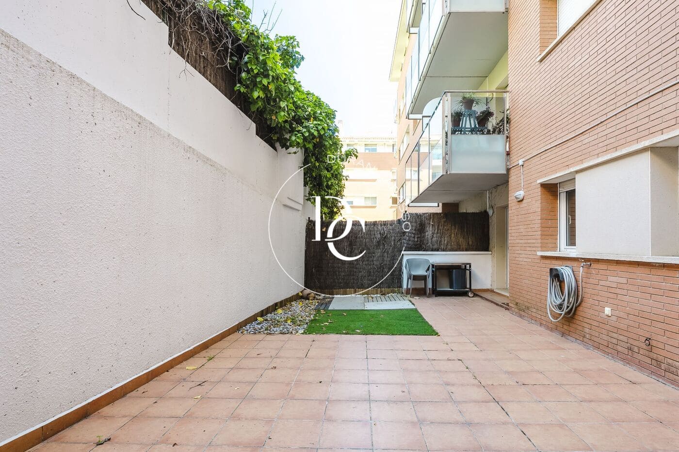 4 bedroom Apartment for rent in Sitges with pool garage - € 2,500 (Ref: 9907032)