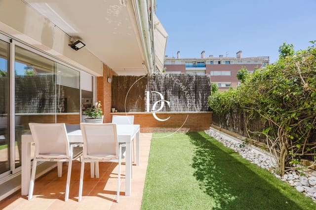 4 bedroom Apartment for rent in Sitges with pool garage - € 2,500 (Ref: 9907032)