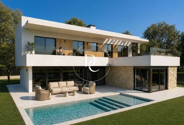 4 chambre Villa/Maison à vendre à Sitges avec piscine - 2 650 000 € (Ref: 9907033)