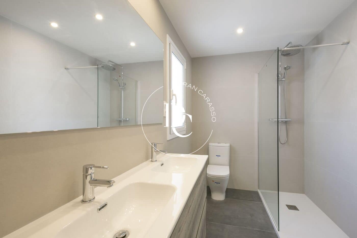 4 bedroom Villa for rent in Sitges with pool garage - € 5,000 (Ref: 9911193)