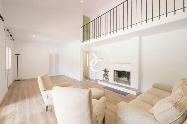 4 bedroom Villa for rent in Sitges with pool garage - € 5,000 (Ref: 9911193)
