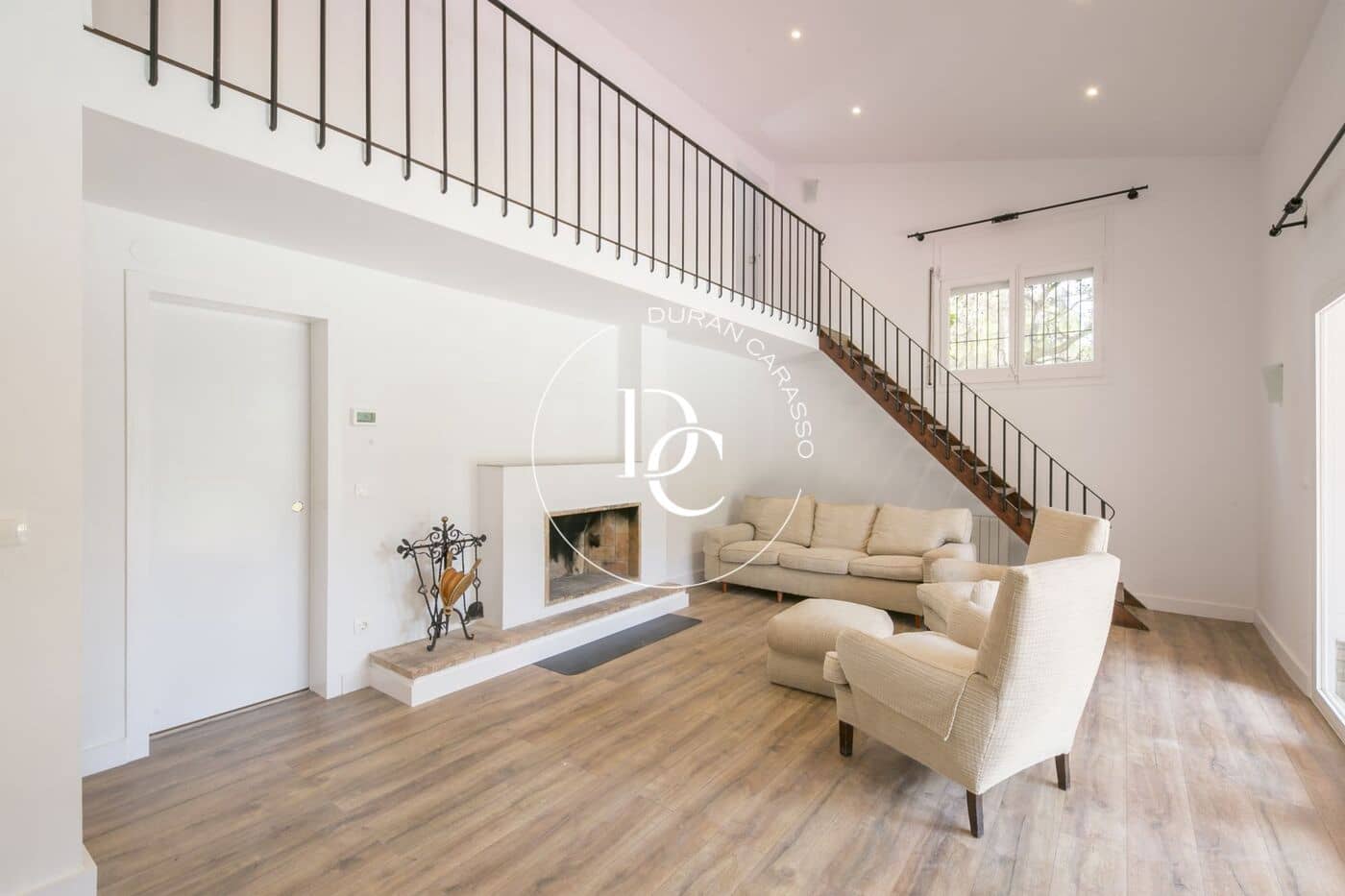 4 bedroom Villa for rent in Sitges with pool garage - € 5,000 (Ref: 9911193)