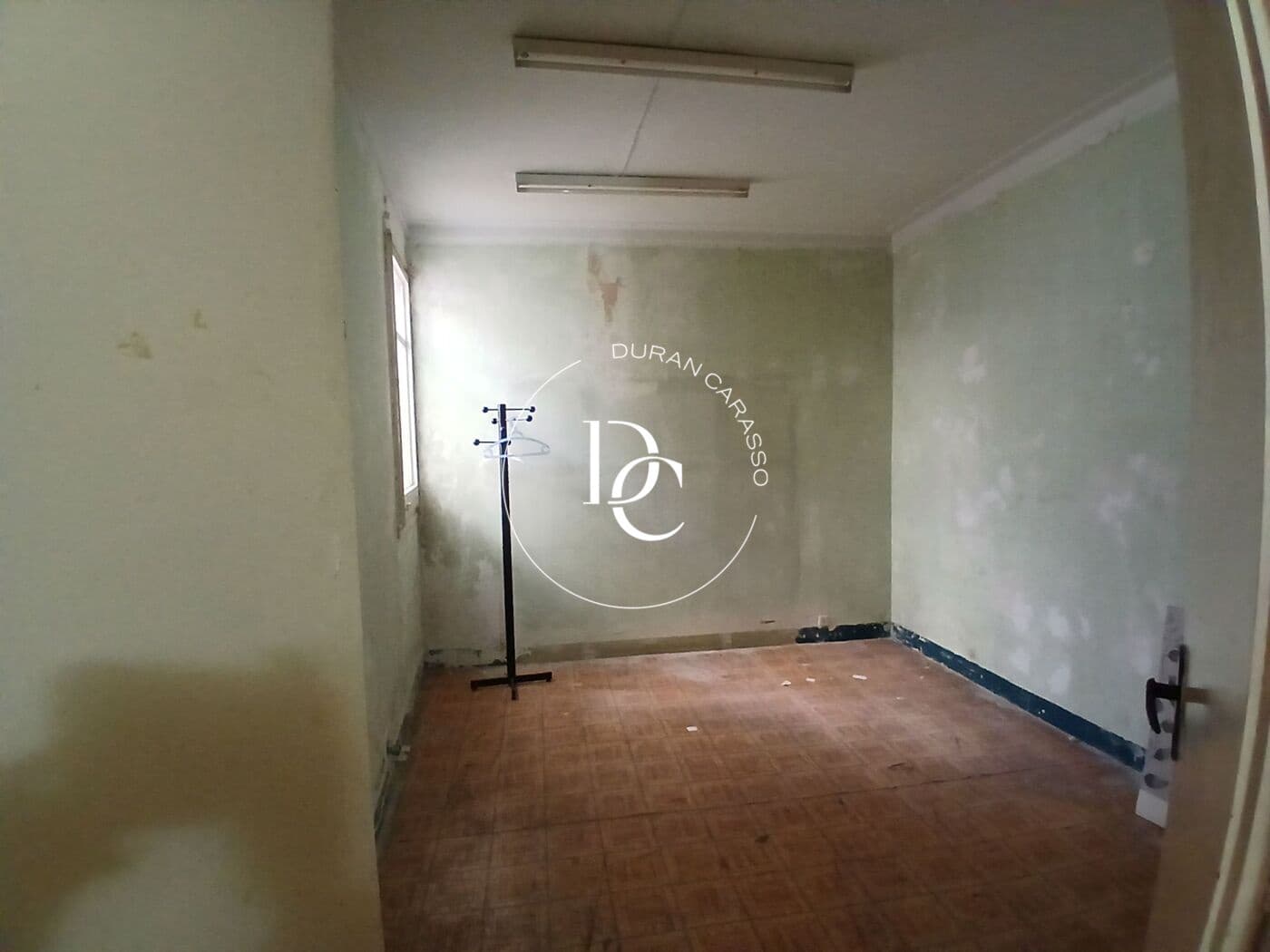 3 sovrum Kommersiell till salu i Barcelona stad - 530 000 € (Ref: 9915995)